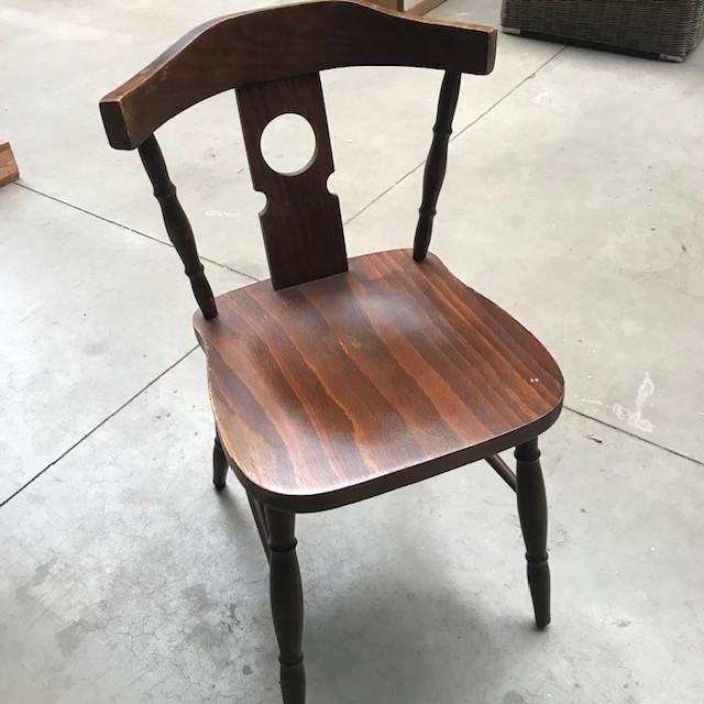 Lot van 20 houten vintage stoelen, Huis en Inrichting, Stoelen, Ophalen, Gebruikt, Bruin, Vijf, Zes of meer stoelen