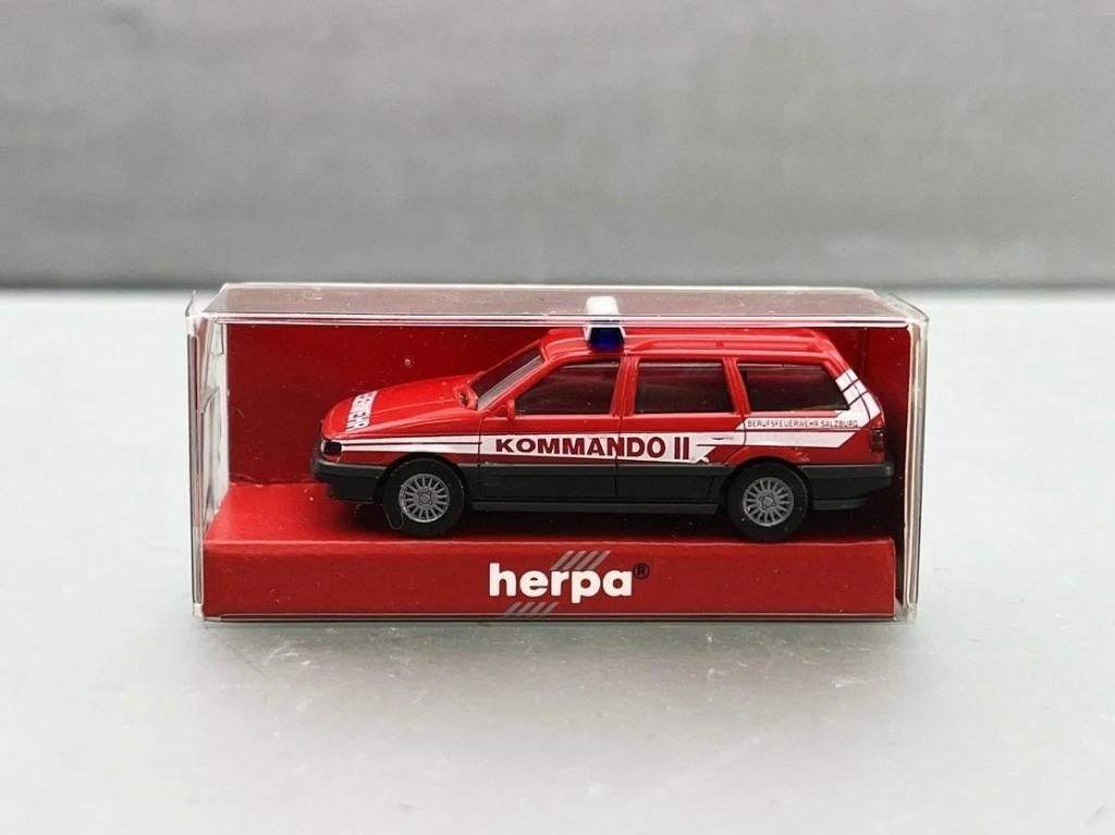 1:87 Herpa VW Volkswagen Passat GL Variant brandweer, Enlèvement ou Envoi, Neuf, Voiture, Herpa