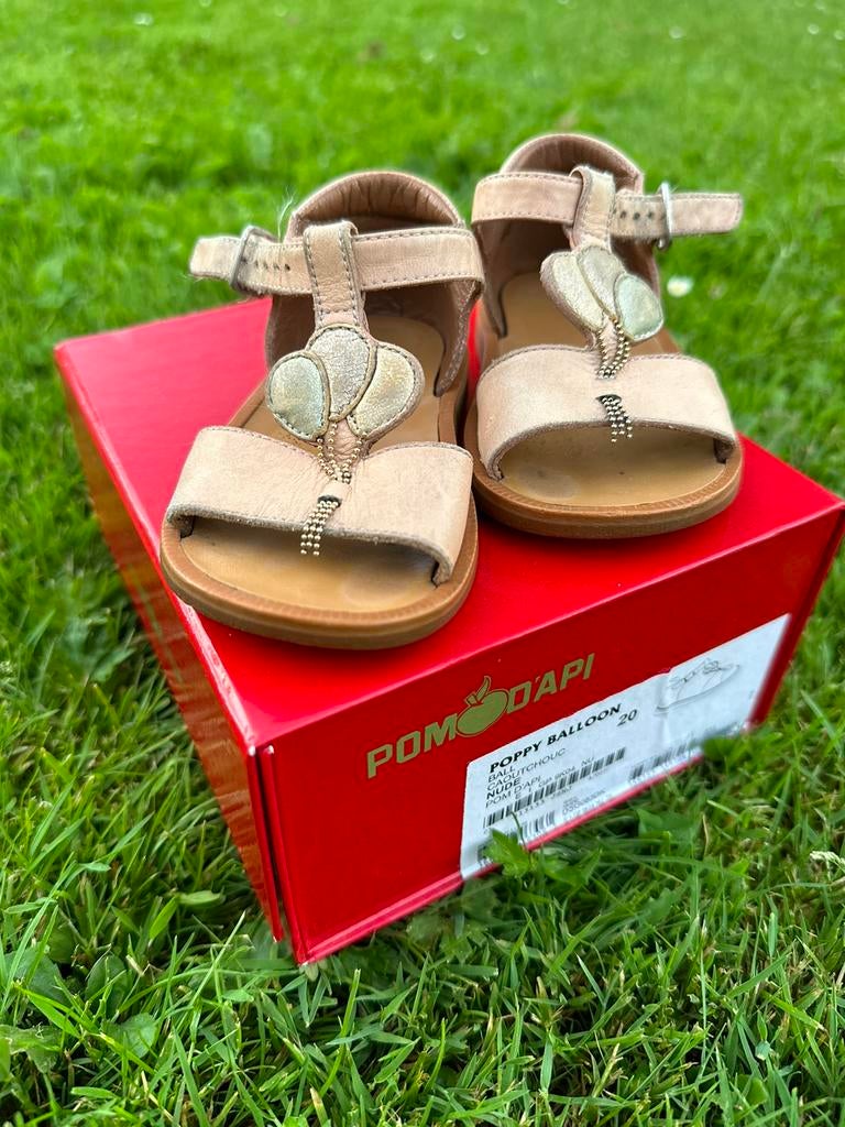 Pom d'api sandalen sandaaltjes maat 20, Kinderen en Baby's, Ophalen of Verzenden