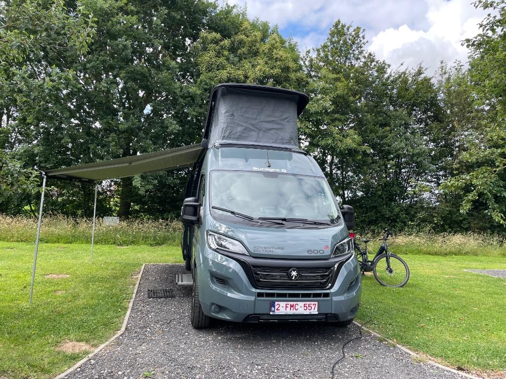 Buscamper te huur, Caravans en Kamperen, Mobilhomes, Bedrijf, tot en met 4, Buscamper of Camperbus, Sunlight, Diesel, 5 tot 6 meter