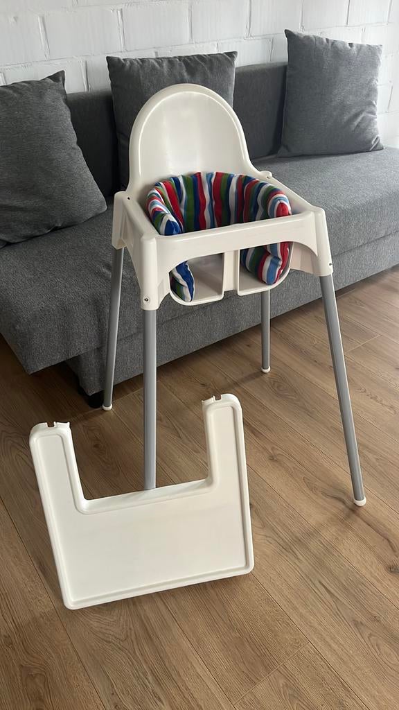 Ikea kinderstoel incl. blad, kussen en riempjes, Enlèvement, Ceinture(s)