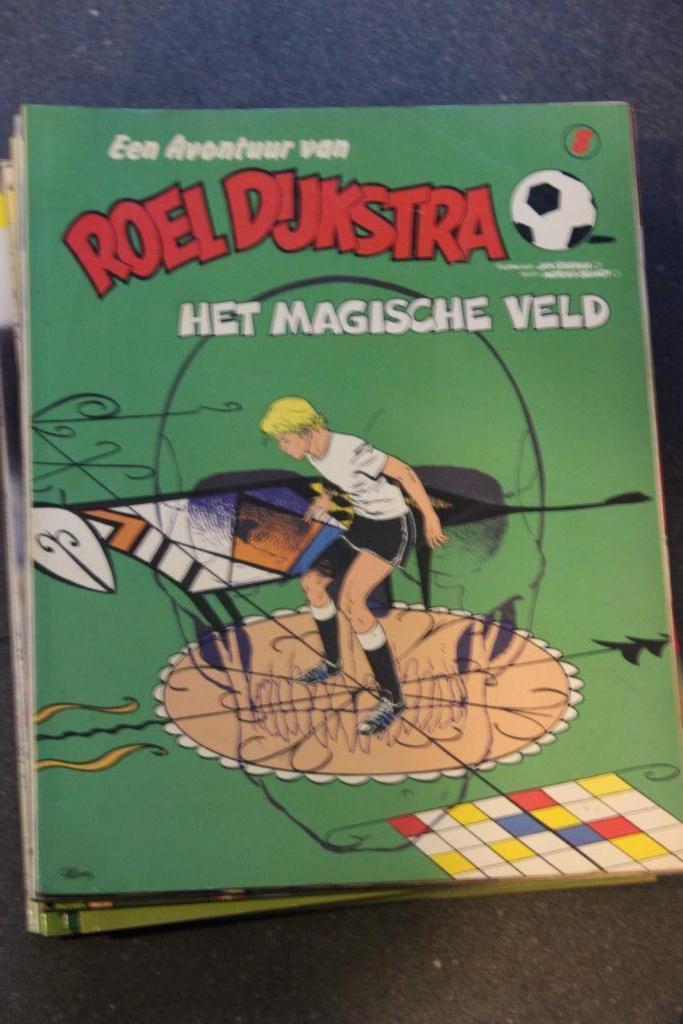 STRIP SC ROEL DIJKSTRA 8 HET MAGISCHE VELD EERSTE DRUK, Enlèvement ou Envoi