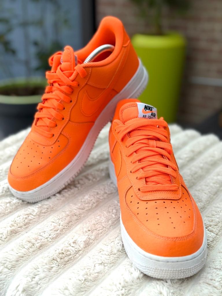 Baskets Nike Air Force 1 AF1 Total orange "Just do it" 44,5, Enlèvement ou Envoi, Comme neuf, Chaussures