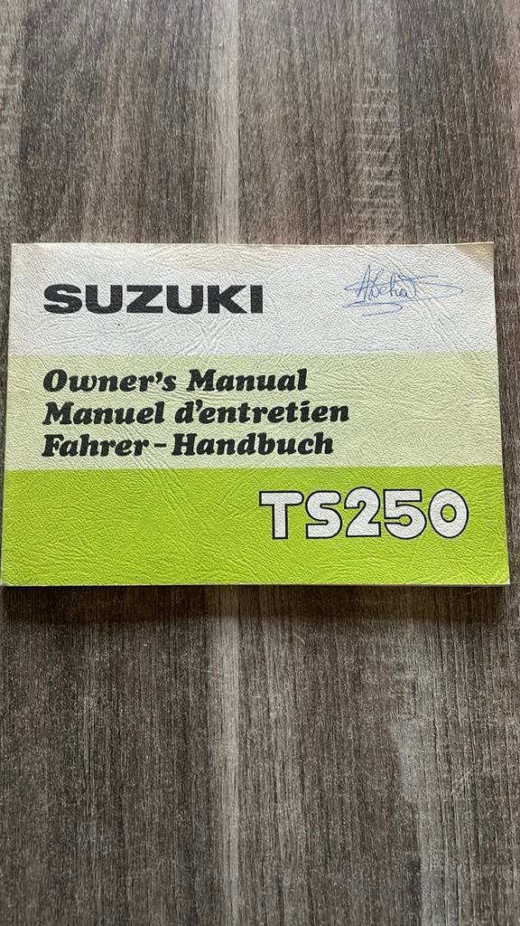 Suzuki ts 250 manuel très bon état, Motoren, Ophalen of Verzenden, Suzuki