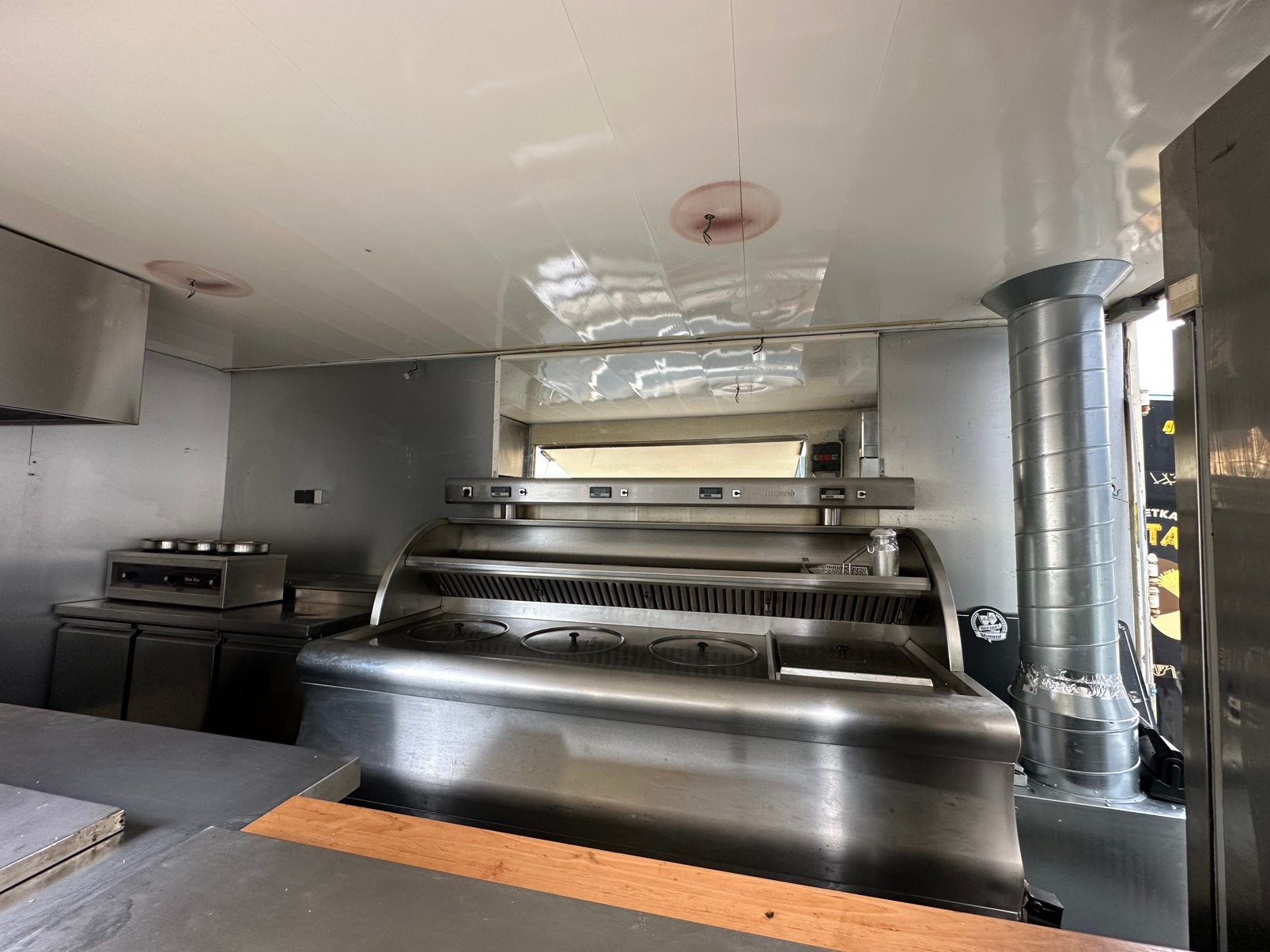 Foodtruck frietwagen 450x220x277 totaal, Ophalen