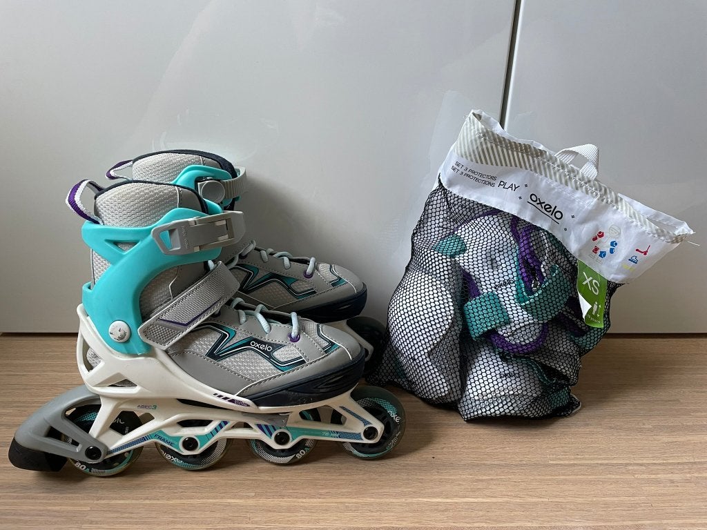 Skeelers Oxelo maat 32-35 incl. bescherming, Sport en Fitness, Kinderen, Inline skates 4 wielen, Ophalen, Overige merken