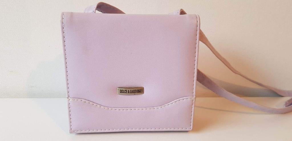 klein handtasje met riem, Handtassen en Accessoires, Tassen | Damestassen, Ophalen, Zo goed als nieuw, Overige kleuren, Avondtasje