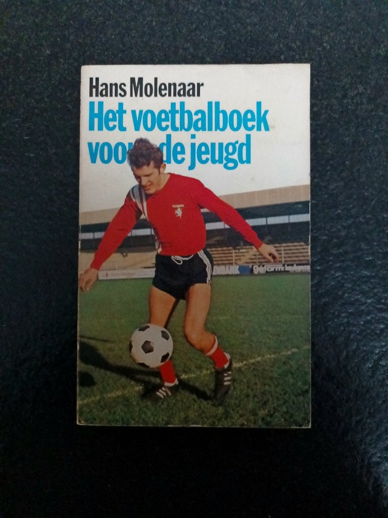 Het voetbalboek voor de jeugd - 1971, Verzenden, Zo goed als nieuw, Balsport, Hans Molenaar