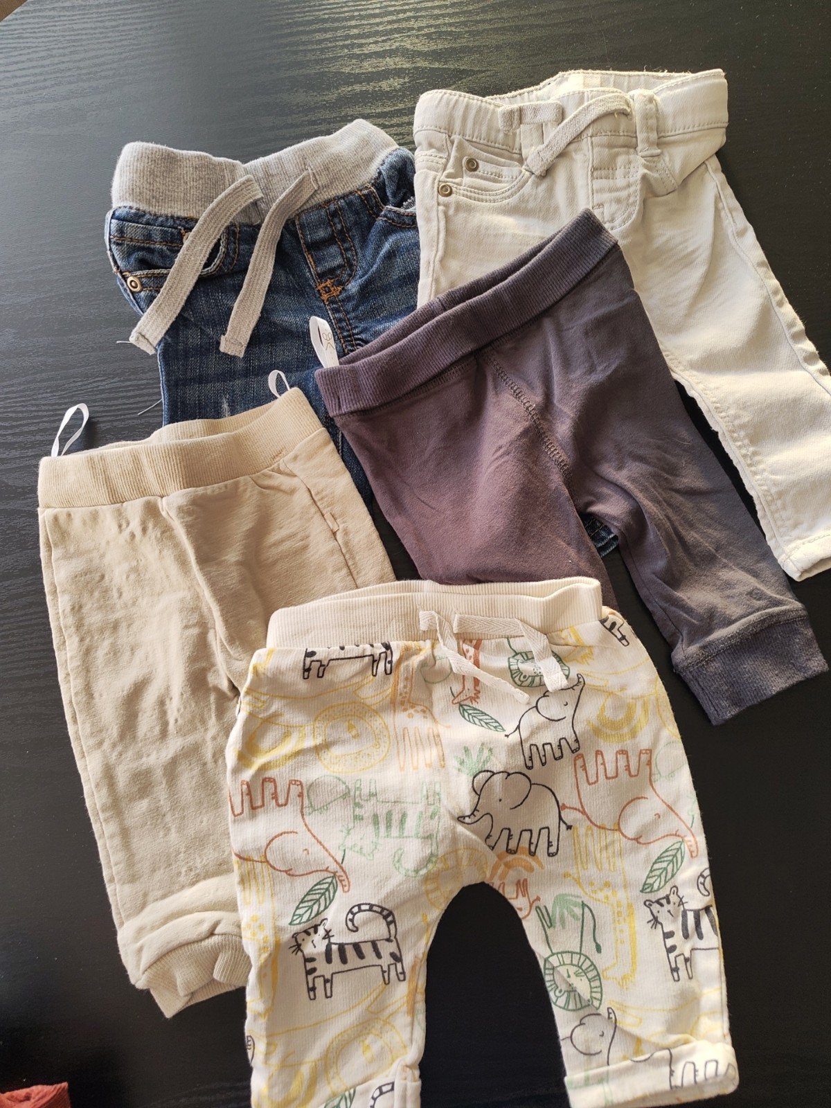 5 broeken maatje 62, Enfants & Bébés, Vêtements de bébé | Taille 56, Enlèvement