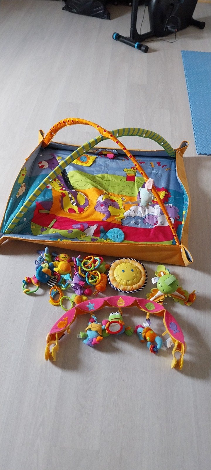 Lot babyspeelgoed, Ophalen