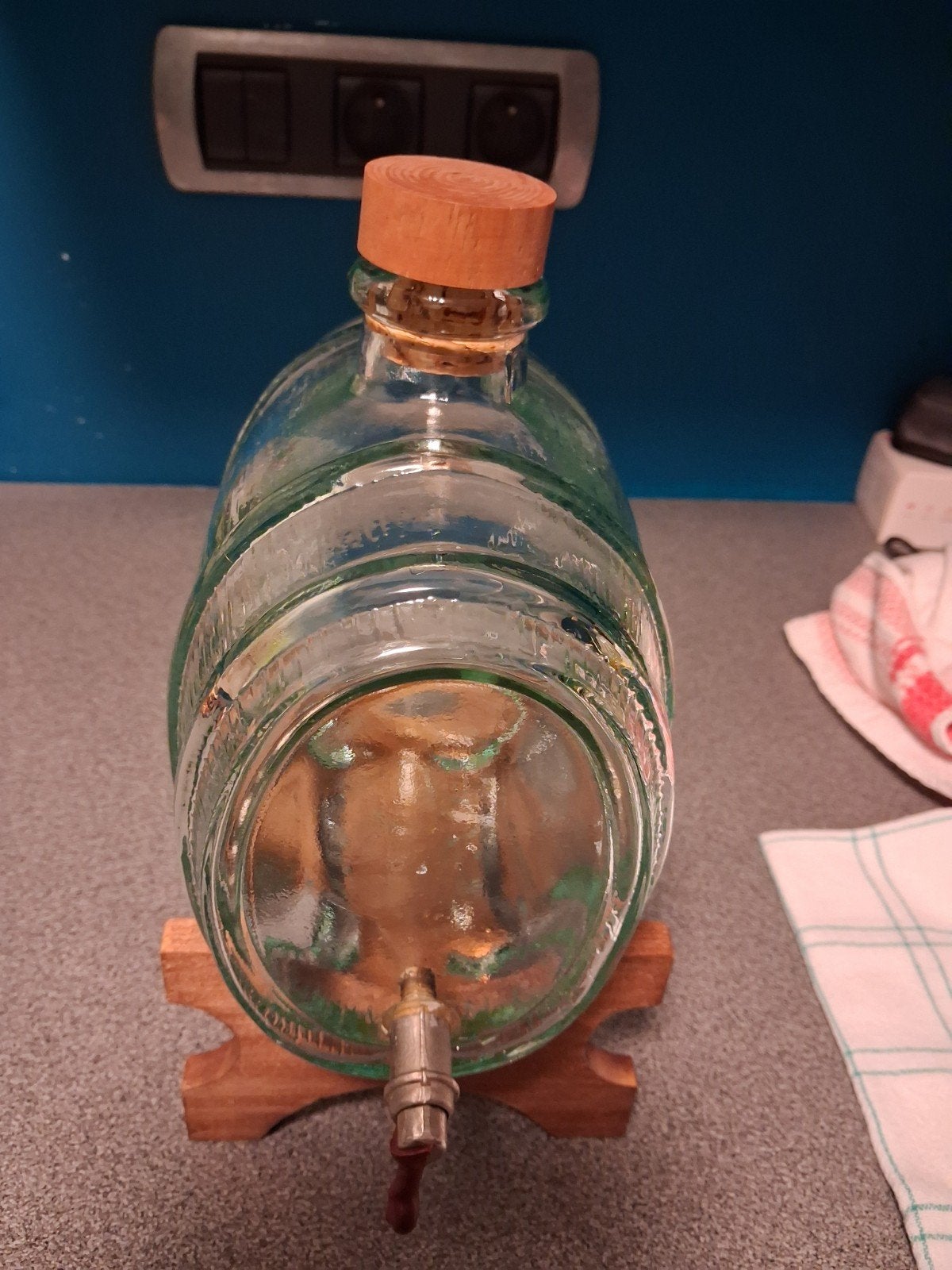 petit tonneaux à  liqueurs en verre, Antiquités & Art, Enlèvement ou Envoi
