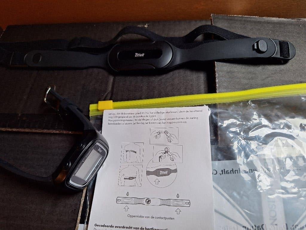Sporthorloge en hartslagmeter Crivit, Enlèvement ou Envoi, Comme neuf, Autres marques