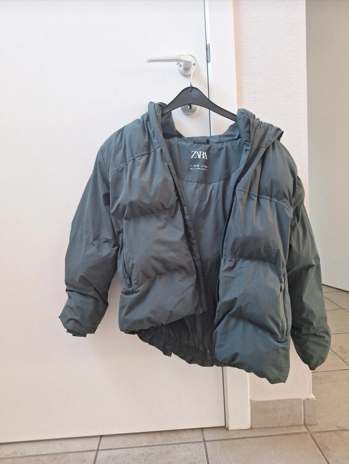 Je vends cette doudoune  Zara, Garçon, Comme neuf, Zara, Manteau