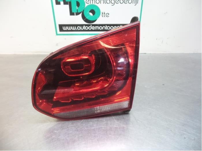 Feu arrière droit d'un Volkswagen Golf (Golf 09-), Autos : Pièces & Accessoires, -, 3 mois de garantie, Utilisé, -