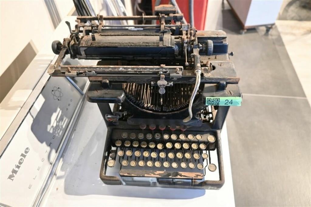 Vintage REMINGTON schrijfmachine, Ophalen, Gebruikt
