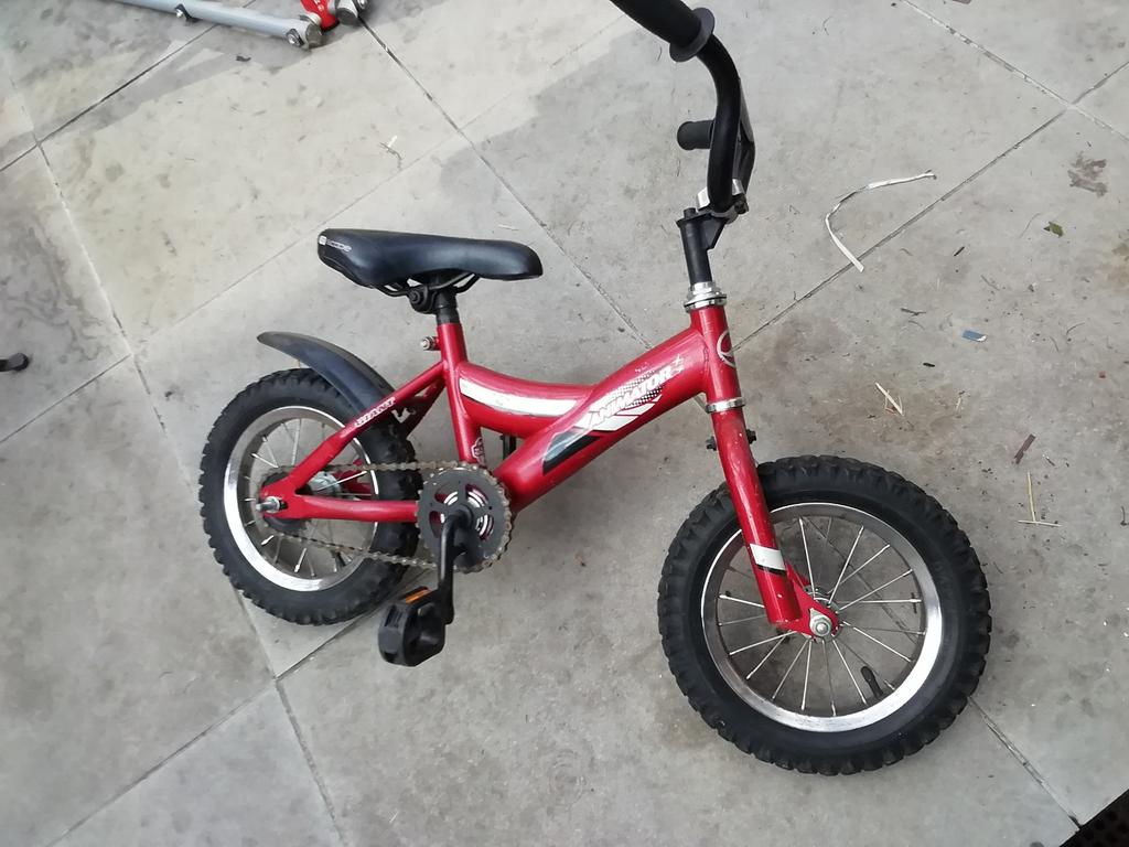 Giant kinderfiets, Fietsen en Brommers, Fietsen | Kinderfietsjes, Ophalen