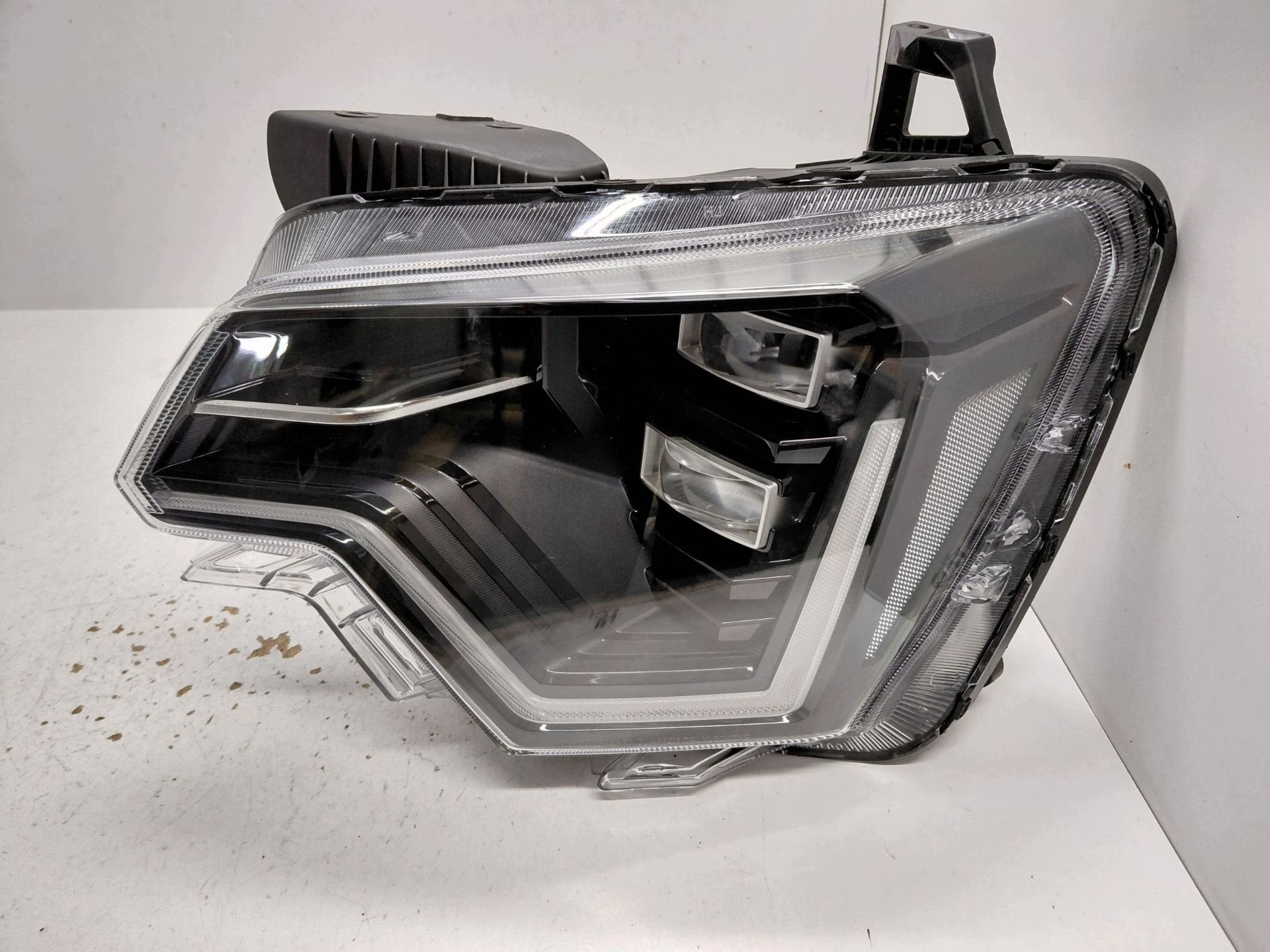 KIA Niro II Koplamp Links KIA, Auto-onderdelen, Heolleung-ro 12
06797  Seoul, Info@kia.com, Kia Corporation, Gebruikt