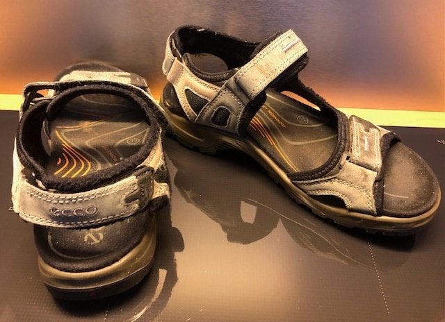 Herensandaal ECCO maat 41: 25 euro, Vêtements | Hommes, Autres couleurs, Enlèvement, Porté, Sandales