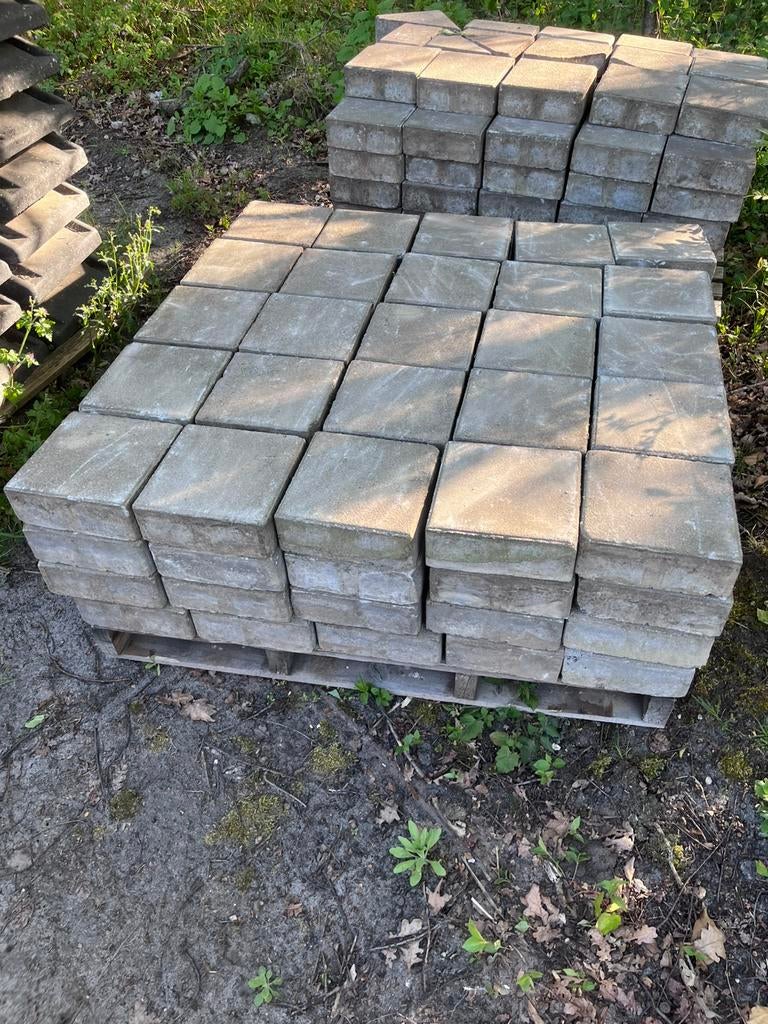 Beton klinker /straat klinkers 22x22x8, Ophalen, Zo goed als nieuw, Beton, Klinkers
