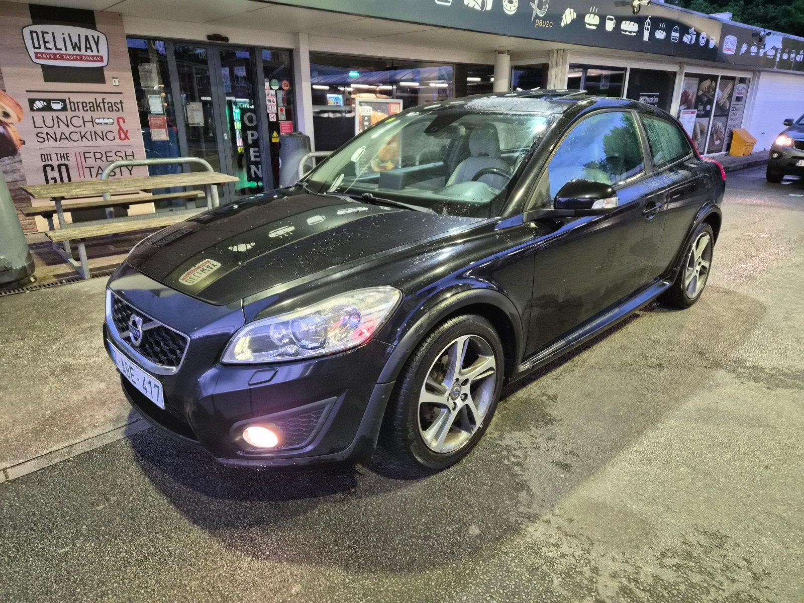 Volvo C30 1.6D R-Design, Auto's, Euro 5, Beige, Leder, Bedrijf