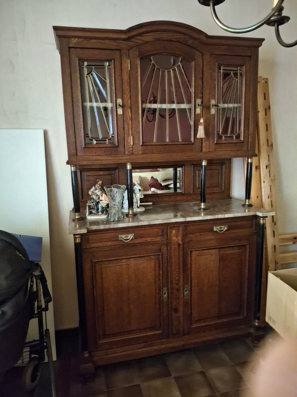 2 buffetkasten uit de tijd van onze overgrootouders, Ophalen