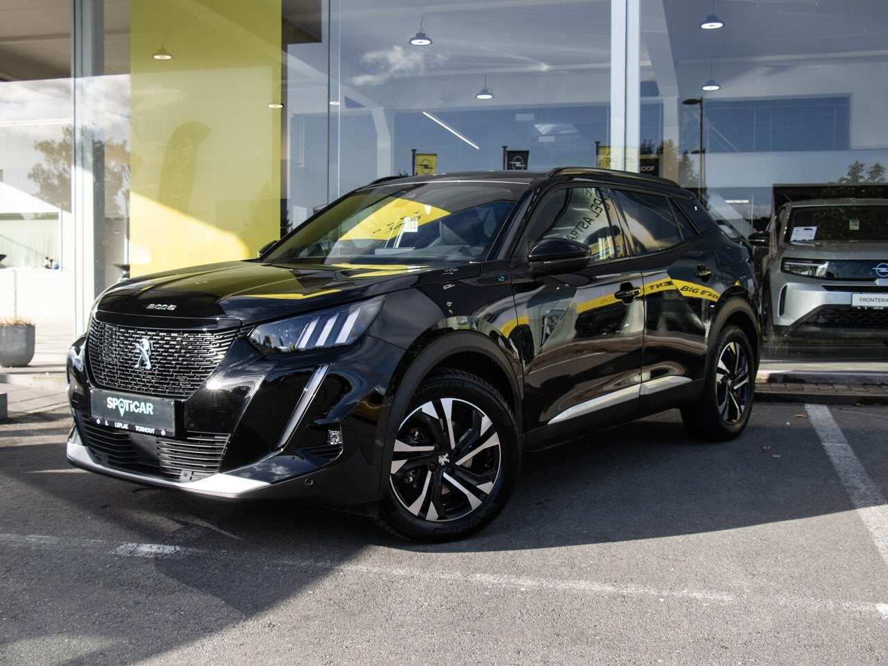Peugeot 2008 ELECTRIC GT-LINE 50KWH |LEDER|CAMERA|NAVIGATIE, 0 kg, Automatique, 0 kg, Électrique
