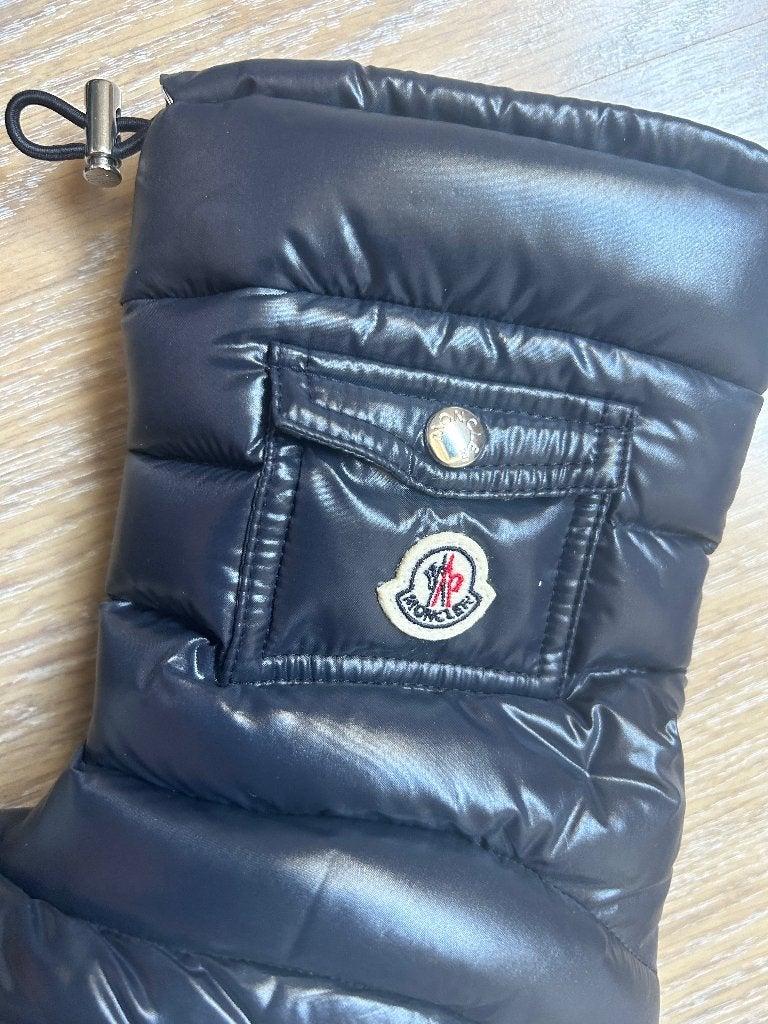 Moncler nieuw snowboots, Enfants & Bébés, Envoi, Neuf, Moncler