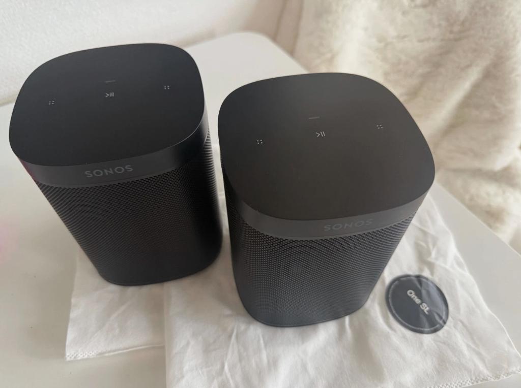Sonos One SL noir x2, TV, Hi-fi & Vidéo, Enlèvement ou Envoi, Sorento, 60 à 120 watts, Comme neuf