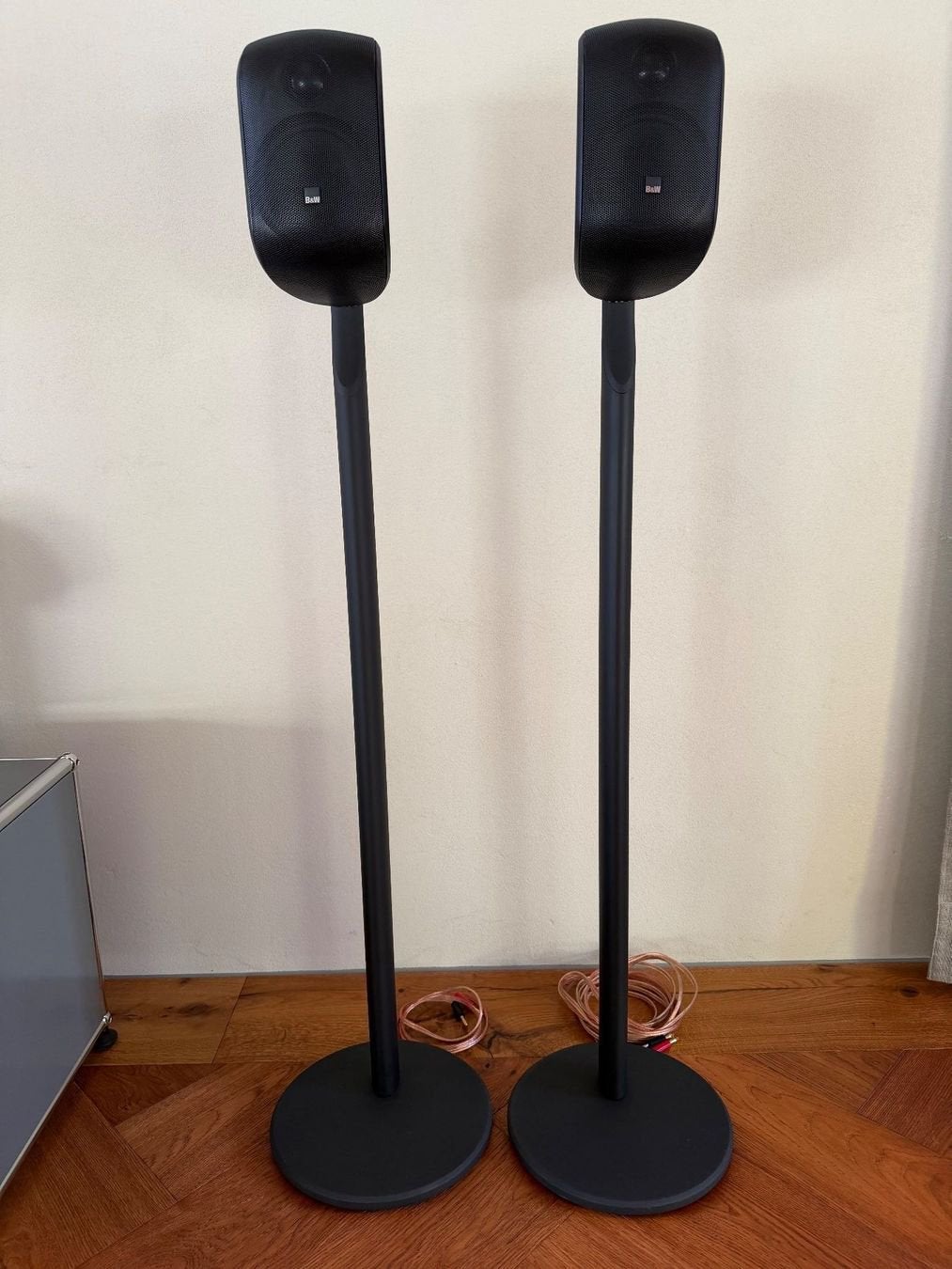 Paire de pieds de sol Bowers & Wilkins FS-M-1 (Noir), Audio, Tv en Foto, Luidsprekerboxen, Ophalen, Gebruikt, Overige typen, Bowers & Wilkins (B&W)