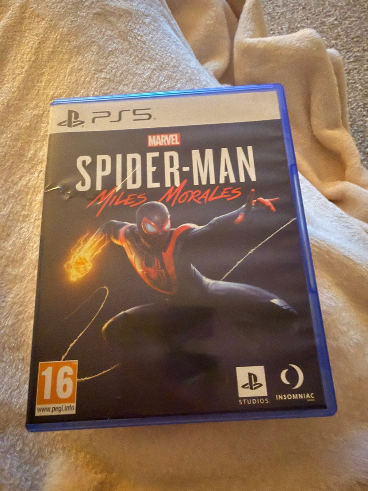 Spider man morales, Games en Spelcomputers, Ophalen, Zo goed als nieuw