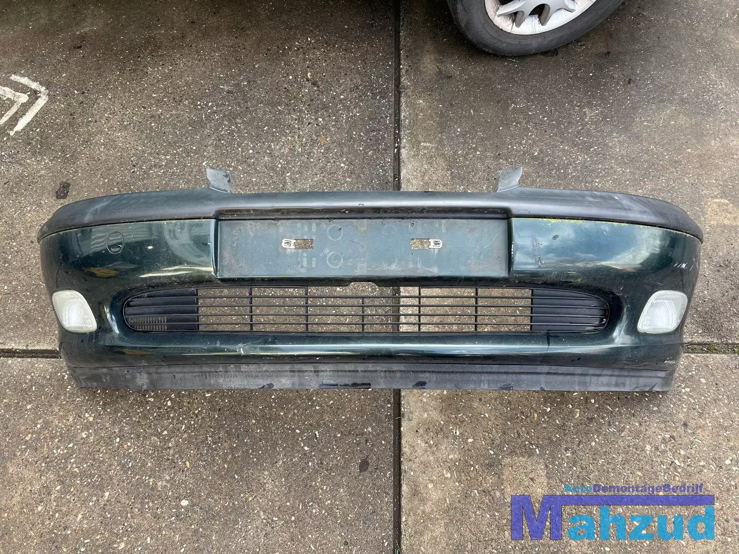 OPEL VECTRA B SEDAN Groen L359 voorbumper 1995-2002, Auto-onderdelen, Carrosserie, Gebruikt, Voor, Opel Automobile GmbH, Kontakt@opel-infoservice.de