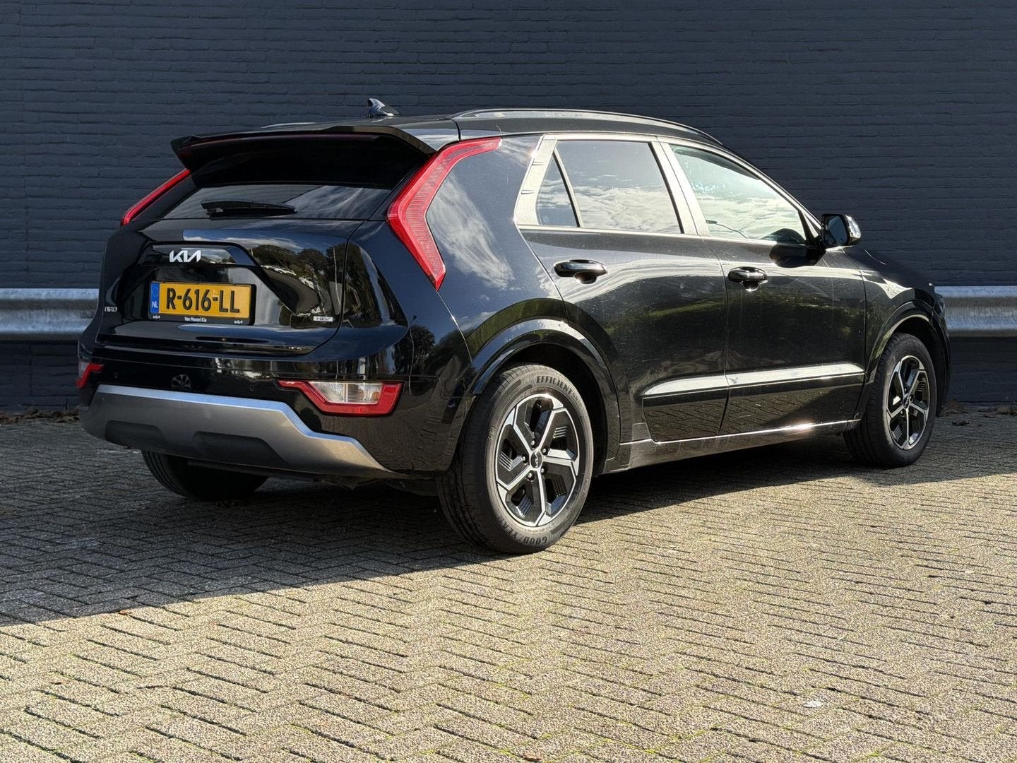 Kia Niro 1.6 GDi Hybrid ExecutiveLine | € 13.200,- NETTO!, Auto's, Automaat, Zwart, Hybride Elektrisch/Benzine, SUV of Terreinwagen