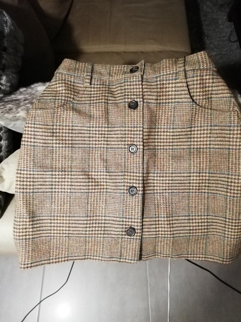 Gigue heel modieuse korte rok, NIEUW met etiket, lage prijs!, Kleding | Dames, Bruin, Nieuw, Ophalen of Verzenden, Gigue