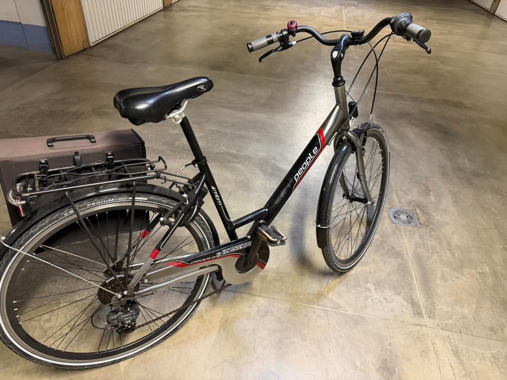 Stadsfiets met tas, Fietsen en Brommers, Ophalen, Gebruikt, Overige merken, (Extra) lage instap