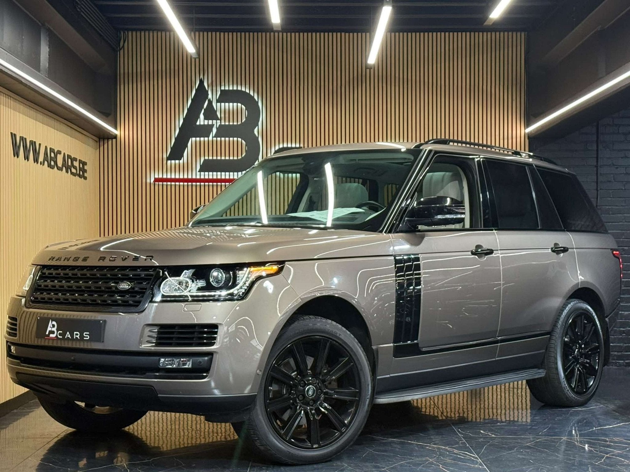 Land Rover Range Rover 3.0 TDV6 SV AUTOBIOGRAPHY * GARANTIE, Auto's, Automaat, 4 zetels, Gebruikt, Euro 6