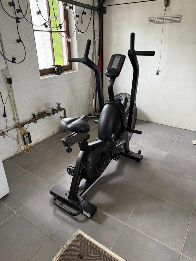 Vélo de sport d’appartement, Sport en Fitness, Overige Sport en Fitness, Ophalen, Zo goed als nieuw