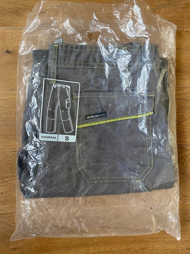 zo goed als nieuwe werkbroek Maat S, Ophalen, Zo goed als nieuw, Heren, Broek