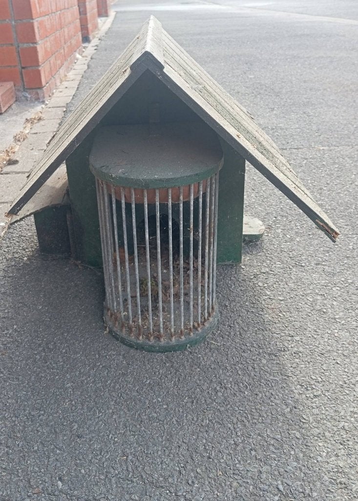 kwartelhuis, Ophalen, Gebruikt, Hout, Broedkooi of Kweekkooi