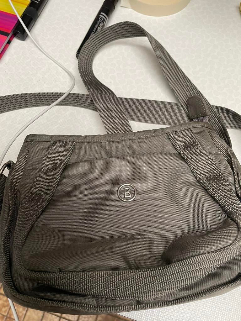 Bogner handtas, Ophalen, Nieuw