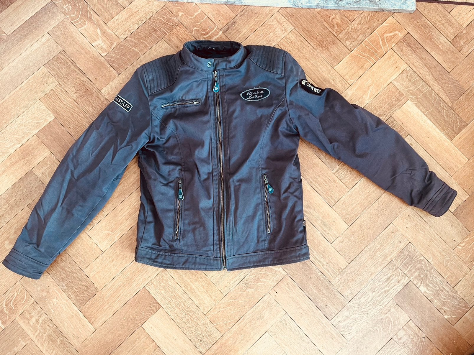 Belstaff motorpak/motorjas + handschoenen + helm/nette staat, Motos, Enlèvement, Seconde main