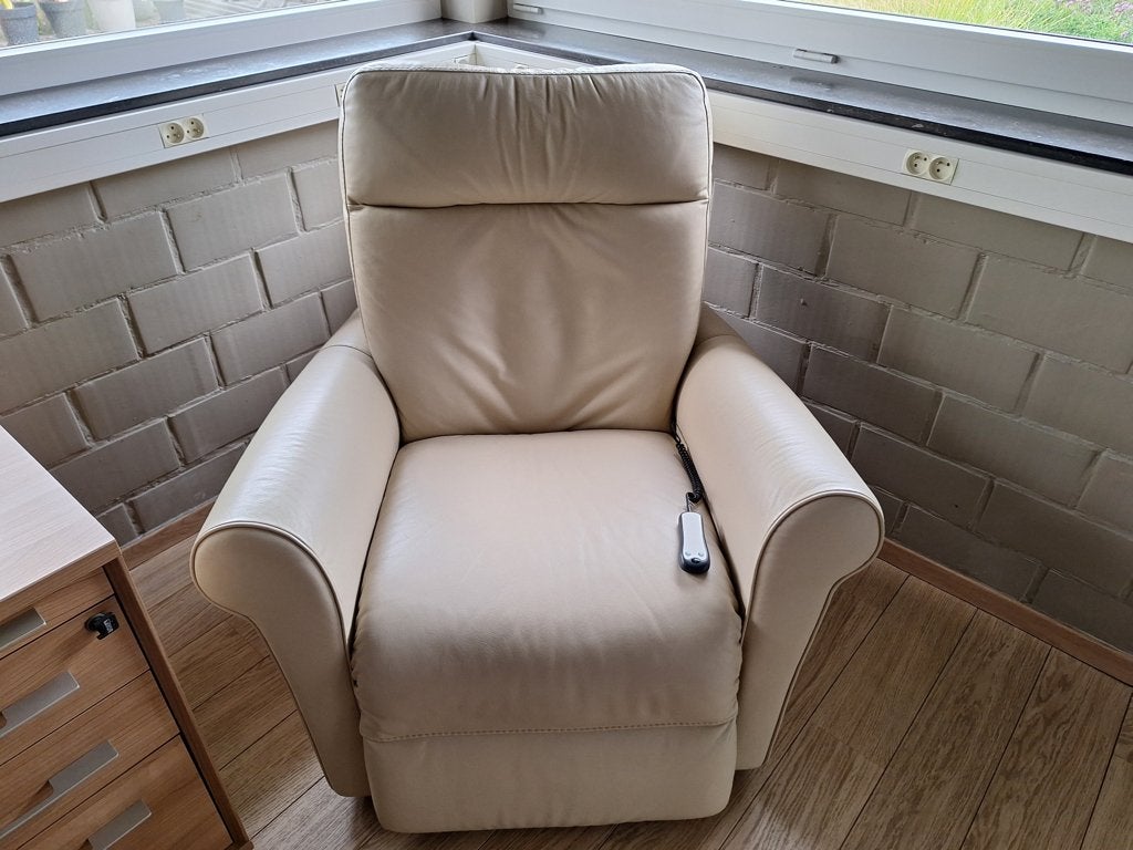 relaxzetel in leder, Ophalen, Relax, Gebruikt, Leer