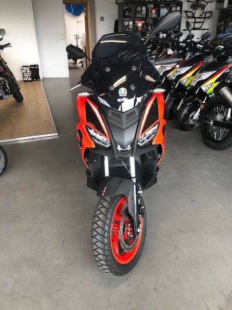 Aprilia SR GT200 Sport ABS van 2025, Motoren, Scooter, Nieuw, Particulier, Minimaal motorrijbewijs A2