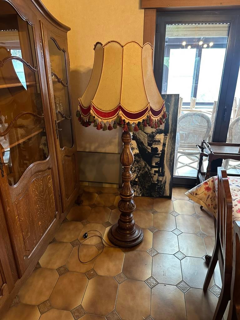 Lampadaire a poser sur sol, Enlèvement