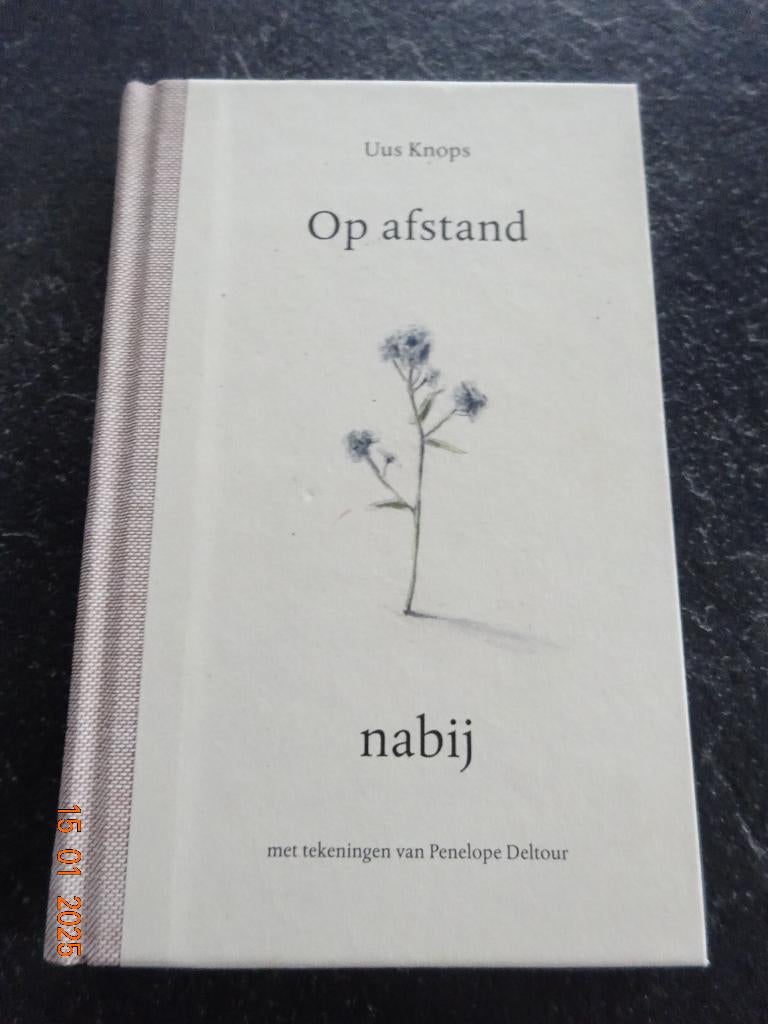 Op afstand nabij Een nieuwe blik op rouw van Uus Knops, Boeken, Ophalen of Verzenden, Nieuw