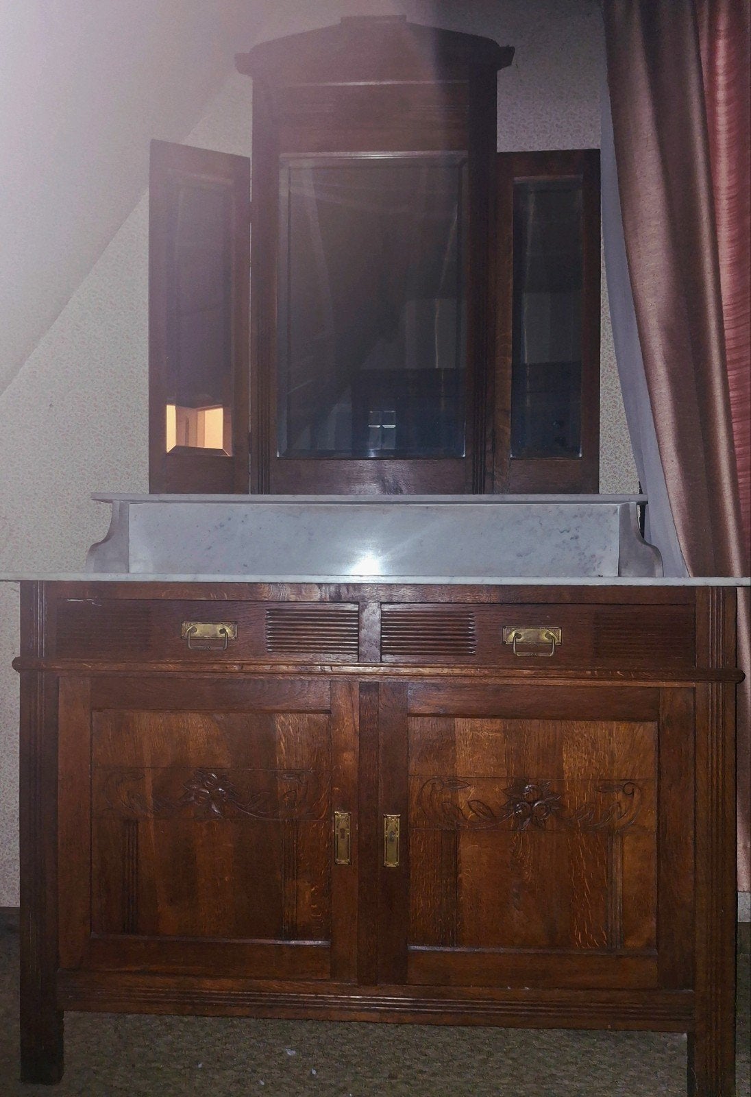 Commode ancienne en chêne avec plateau en marbre et miroir t, Enlèvement