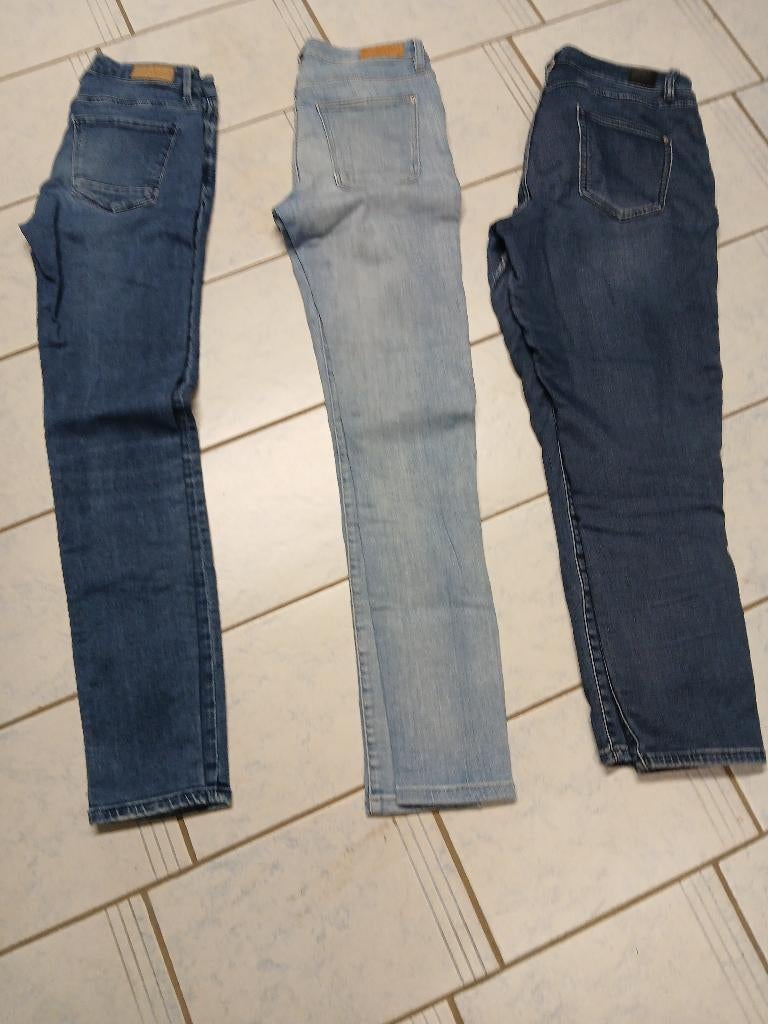 JEANS BROEKEN - Maat 38/40, Ophalen, Gedragen