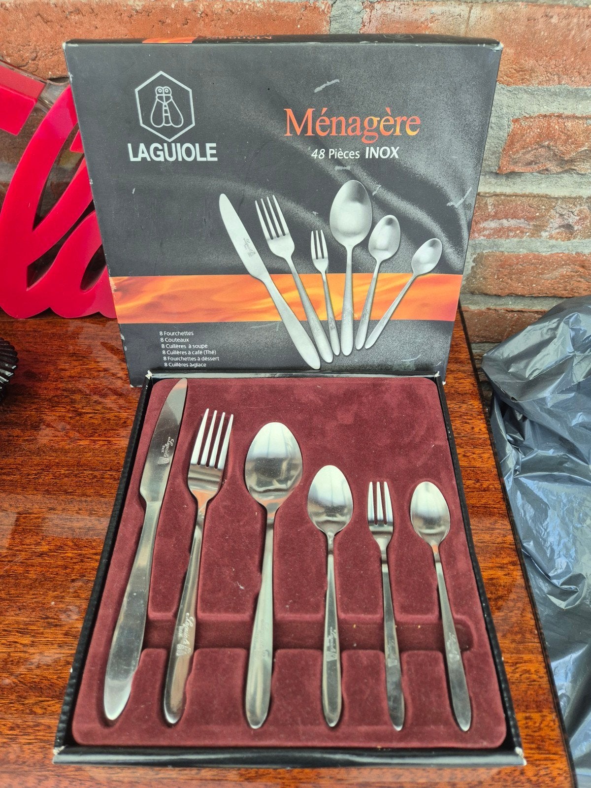 Ménagères de 48 couverts Laguiole, Maison & Meubles, Cuisine | Couverts, Enlèvement ou Envoi, Laguiole