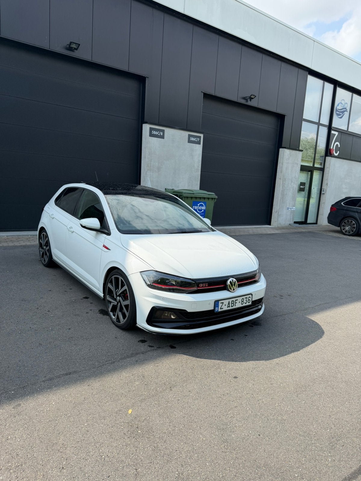 Polo GTI 2019- 2.0 essence- FULL OPTION, Autos, Volkswagen, Entreprise, Polo, Essence, Euro 6, 5 portes, Automatique, Blanc, Autres couleurs