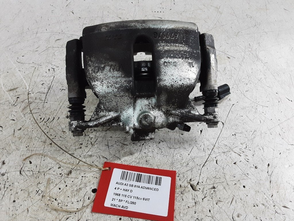 REMKLAUW RECHTS VOOR Audi A3 Sportback (8YA) (01-2019/-), Gebruikt, Mevr. I. Hauben, Audi, Rue de l'Espoir 34 34
4030  GRIVEGNÉE, BE