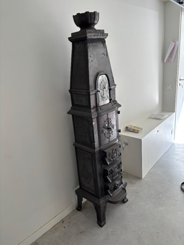 Unieke Antieke Deense Gietijzeren Etagekachel, Maison & Meubles, Enlèvement, Utilisé, Cheminée sur pied, Cheminée au bois